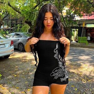 Black dragon 🐉 strapless romper